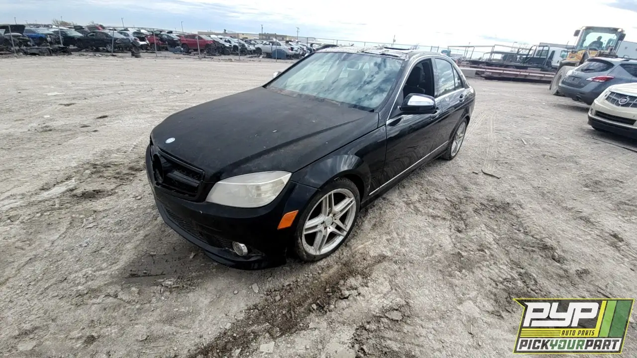 Photo of 2009 Mercedes-Benz C300