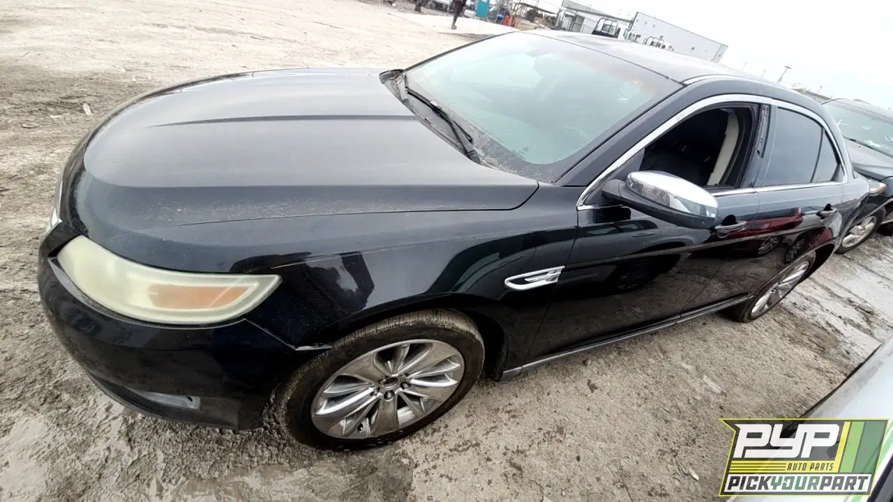 Photo of 2011 Ford Taurus