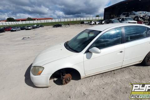 Photo of 2005 Nissan Altima