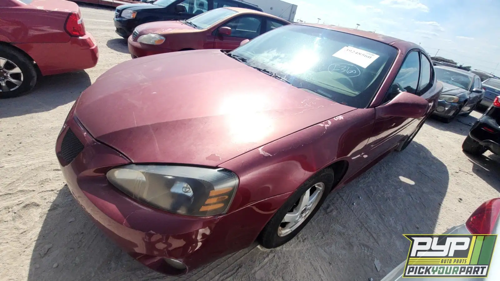Photo of 2004 Pontiac Grand Prix