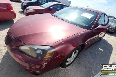 Photo of 2004 Pontiac Grand Prix