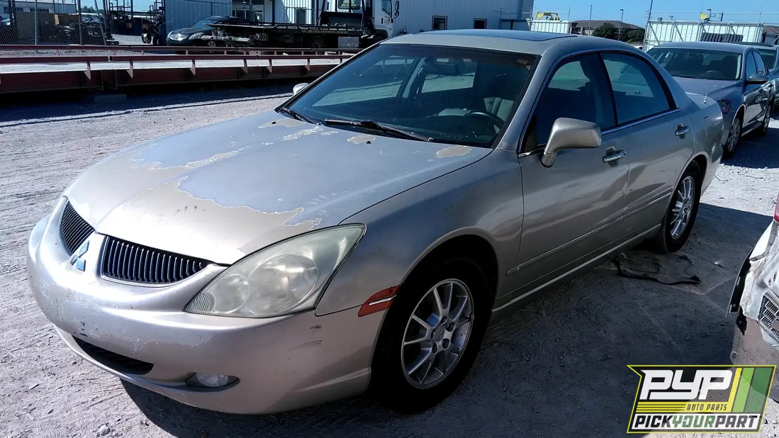 Photo of 2004 Mitsubishi Diamante