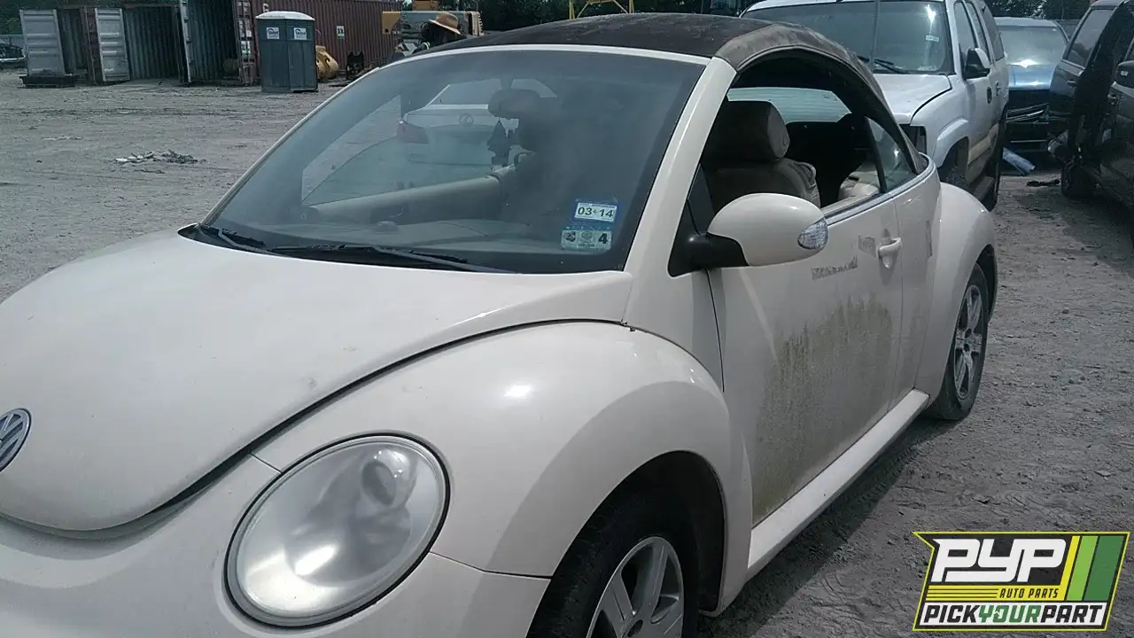 Photo of 2006 Volkswagen Beetle