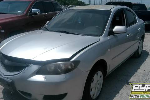 Photo of 2004 Mazda 3