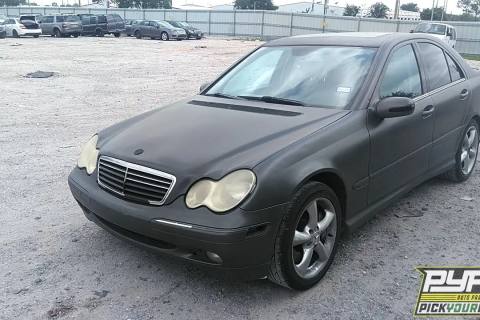 Photo of 2006 Mercedes-Benz C230