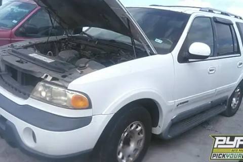 Photo of 1998 Lincoln Navigator