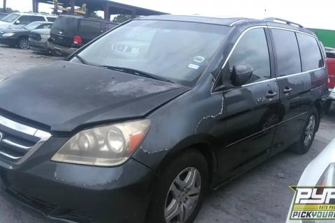 Photo of 2005 Honda Odyssey