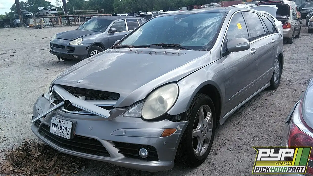 Photo of 2008 Mercedes-Benz R350