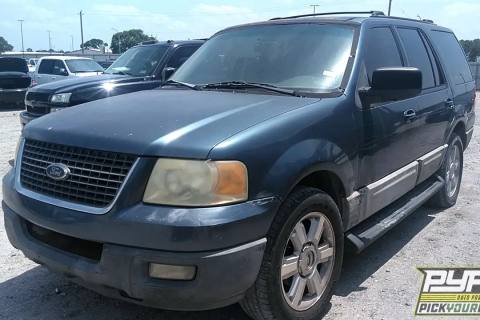 Photo of 2003 Ford Expedition