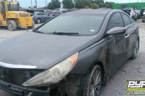 Photo of 2013 Hyundai Sonata