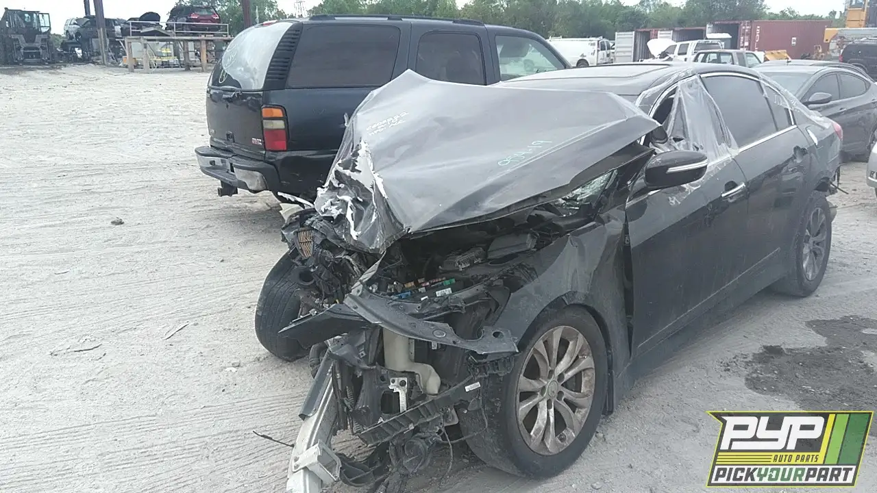 Photo of 2013 Hyundai Genesis