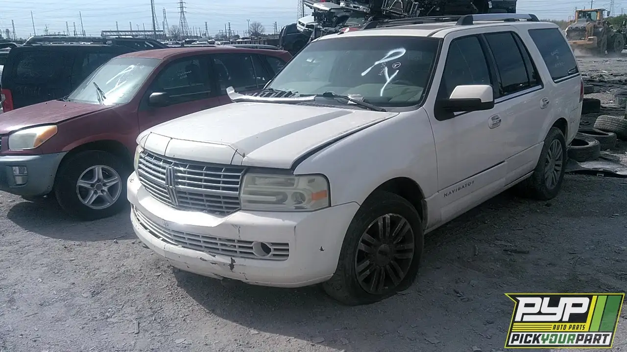 Photo of 2008 Lincoln Navigator