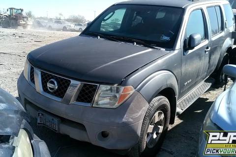 Photo of 2005 Nissan Pathfinder