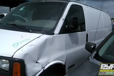 Photo of 2002 Chevrolet Express 1500