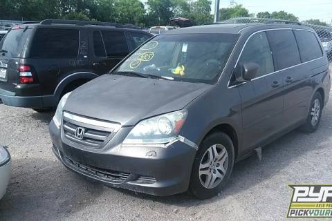 Photo of 2005 Honda Odyssey