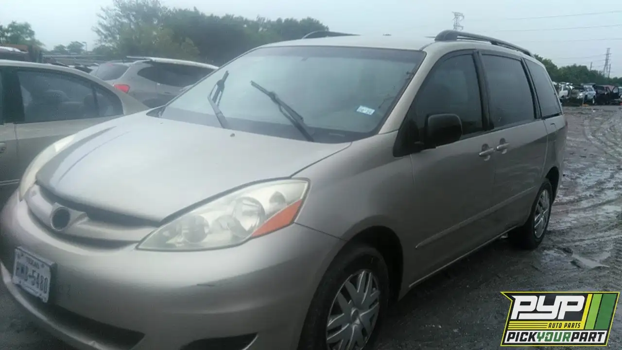 Photo of 2006 Toyota Sienna