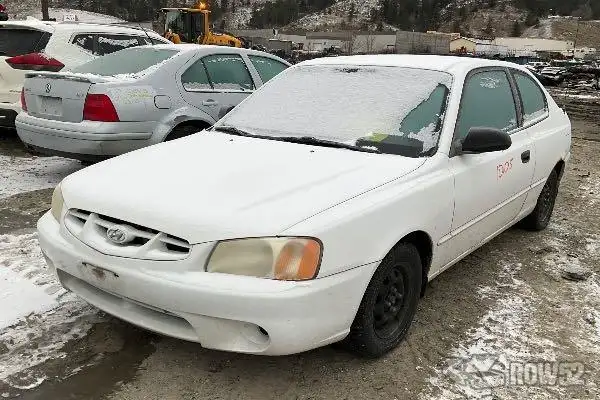 Photo of 2001 Hyundai Accent