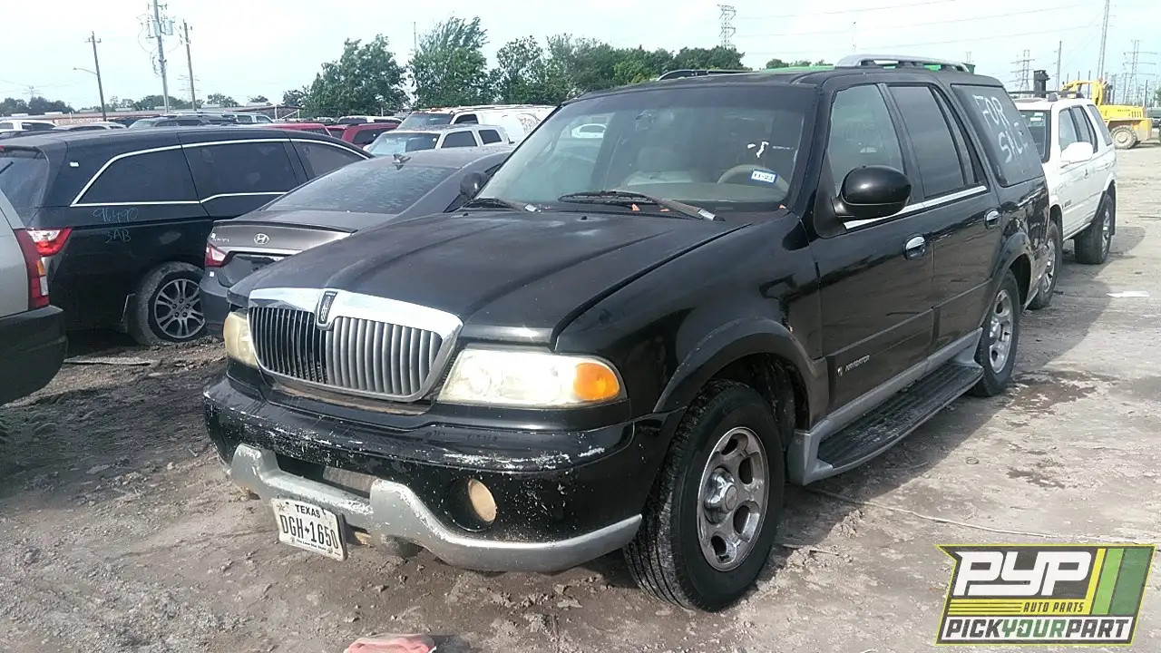 Photo of 2002 Lincoln Navigator