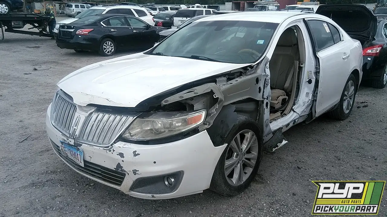 Photo of 2010 Lincoln Mks