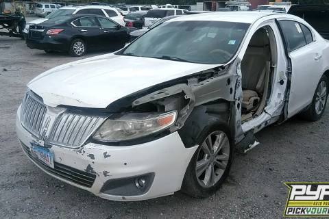 Photo of 2010 Lincoln Mks