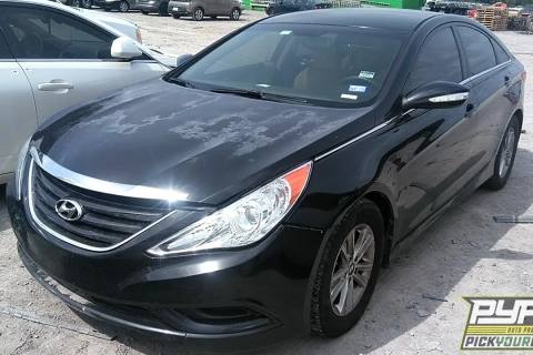 Photo of 2014 Hyundai Sonata
