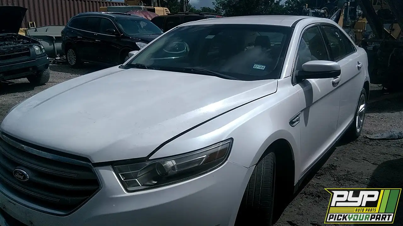 Photo of 2013 Ford Taurus