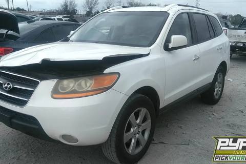 Photo of 2008 Hyundai Santa Fe