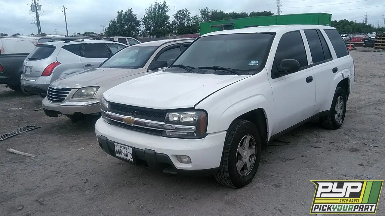 Photo of 2004 Chevrolet Trailblazer