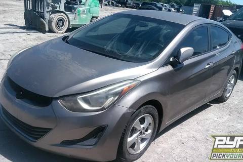 Photo of 2014 Hyundai Elantra