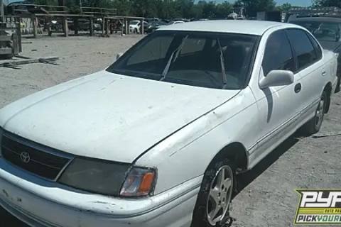 Photo of 1998 Toyota Avalon