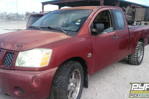 Photo of 2004 Nissan Titan