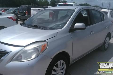 Photo of 2013 Nissan Versa