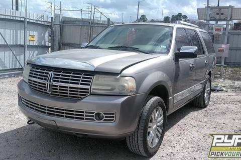 Photo of 2008 Lincoln Navigator