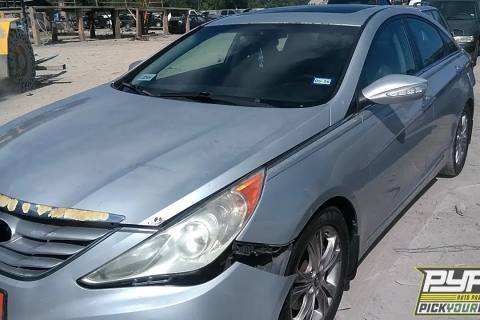 Photo of 2011 Hyundai Sonata