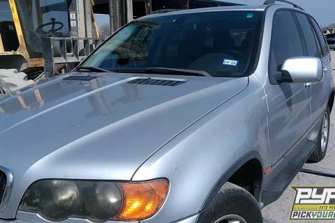 Photo of 2002 Bmw X5