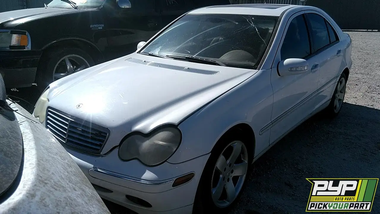 Photo of 2004 Mercedes-Benz C240