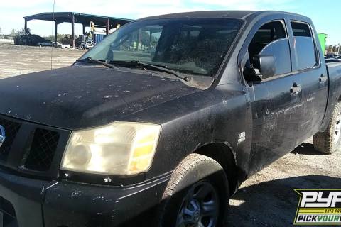 Photo of 2004 Nissan Titan