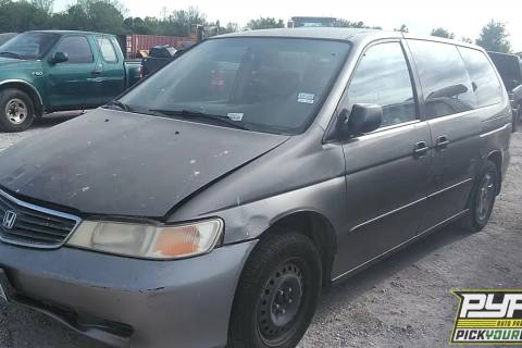 Photo of 2000 Honda Odyssey