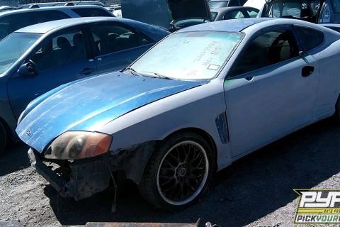 Photo of 2004 Hyundai Tiburon