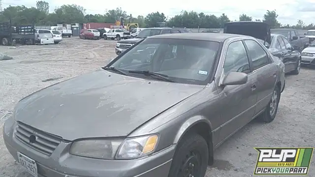 Photo of 1999 Toyota Camry