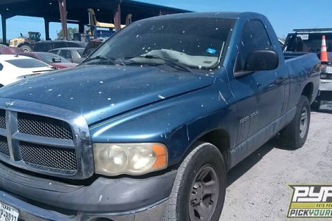 Photo of 2002 Dodge Ram 1500