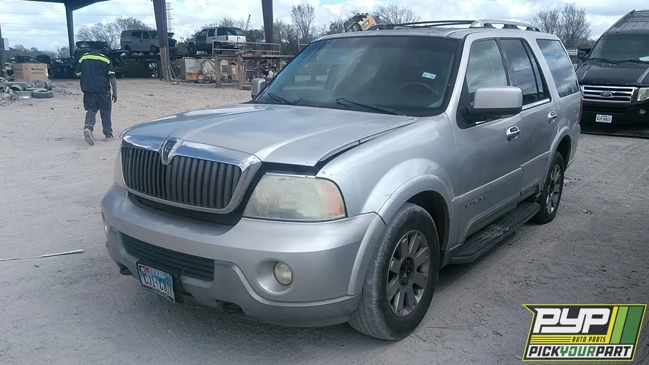 Photo of 2004 Lincoln Navigator