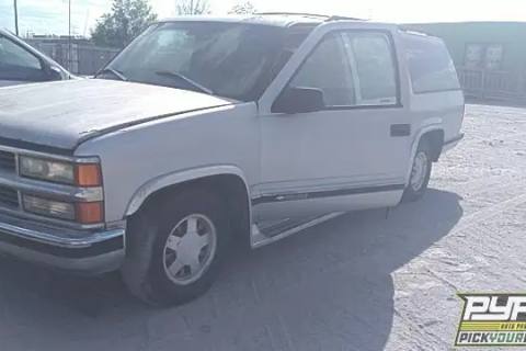 Photo of 1997 Chevrolet C1500 Suburban