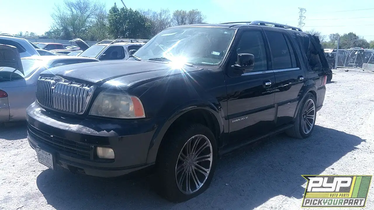 Photo of 2005 Lincoln Navigator