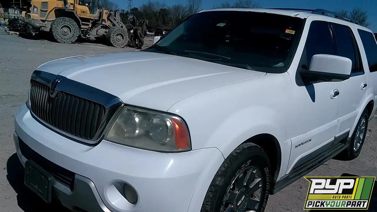 Photo of 2003 Lincoln Navigator