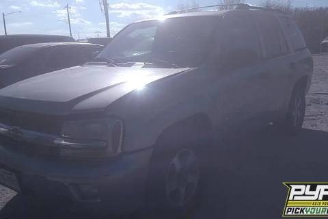 Photo of 2003 Chevrolet Trailblazer