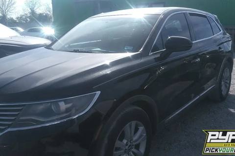 Photo of 2016 Lincoln Mkx