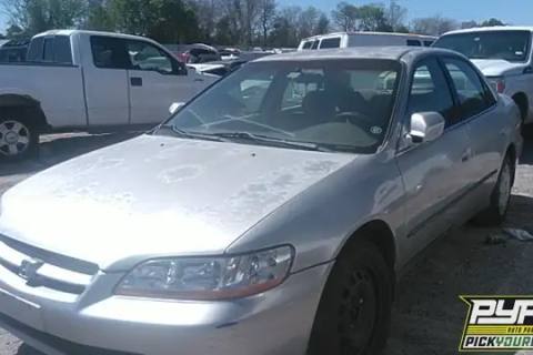 Photo of 1999 Honda Accord