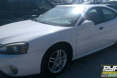 Photo of 2006 Pontiac Grand Prix