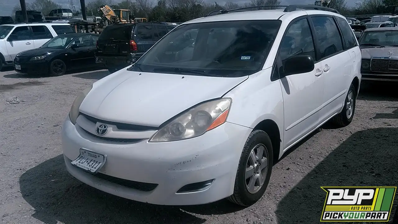 Photo of 2006 Toyota Sienna